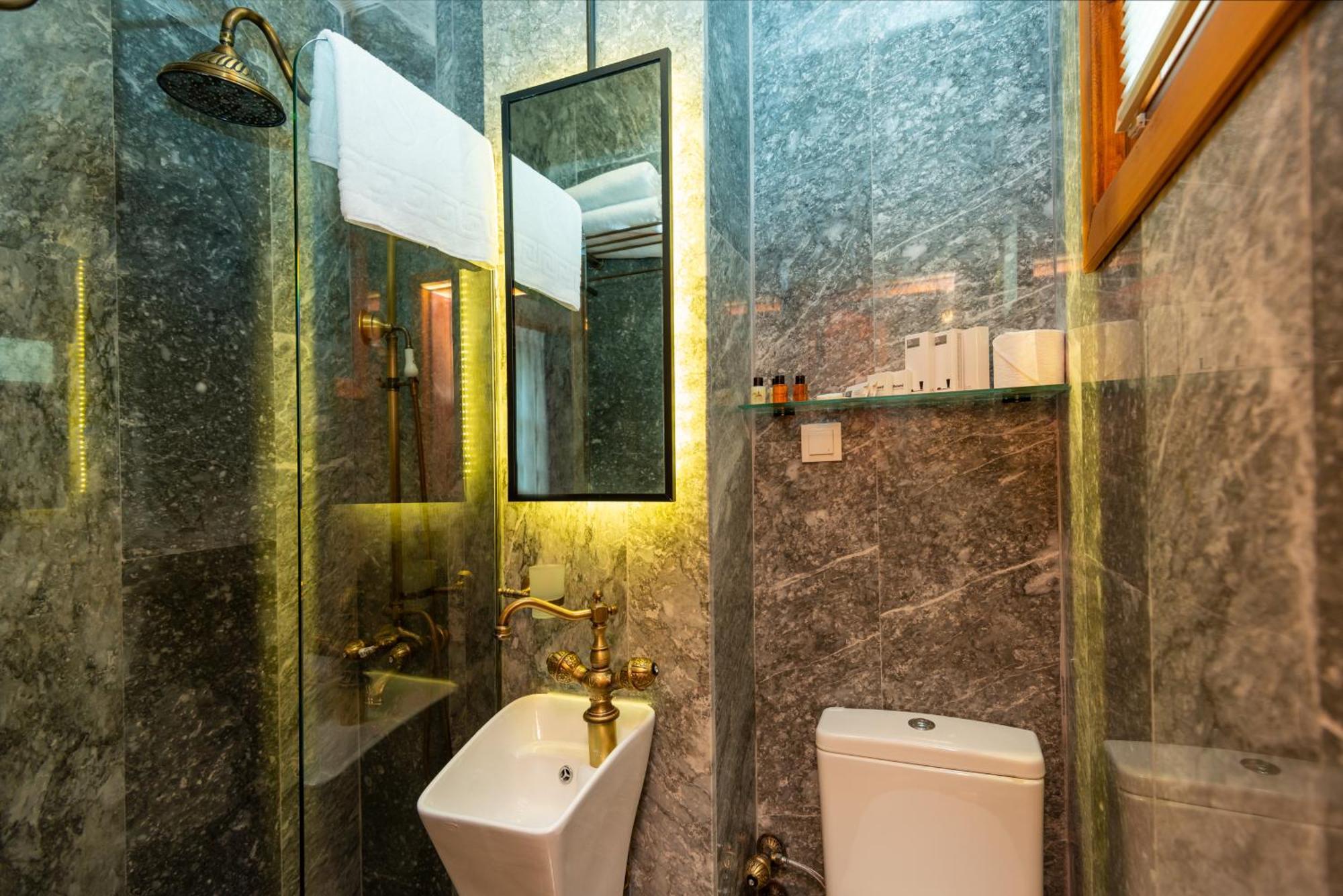 Wonder Wood Hotel Стамбул Экстерьер фото
