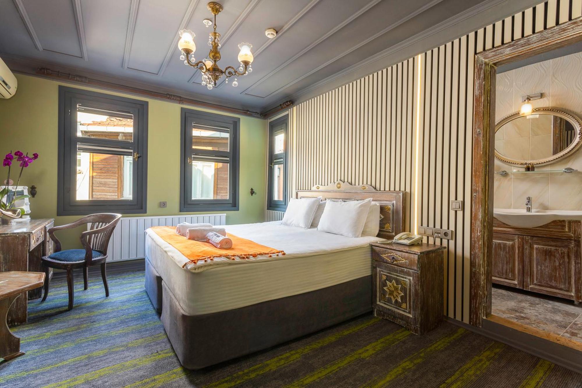 Wonder Wood Hotel Стамбул Экстерьер фото